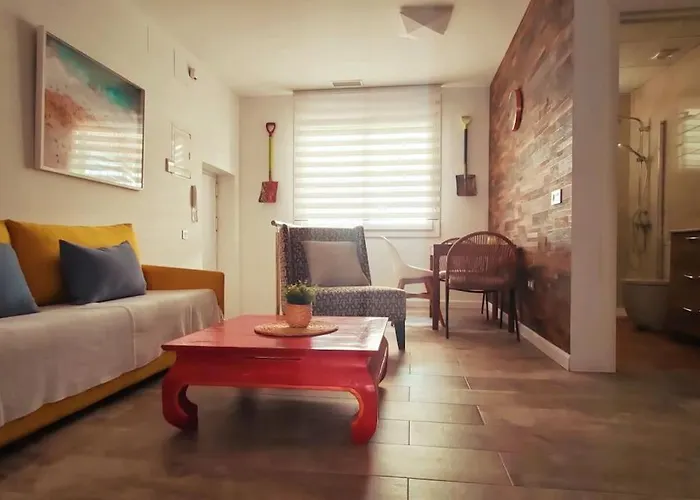 Jos\'S House. Thai Loft 50Mt To La Carihuela Beach